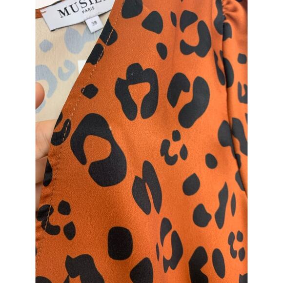 MUSIER PARIS Simone Leopard Wrap Dress MEDIUM NWT - Picture 6 of 8